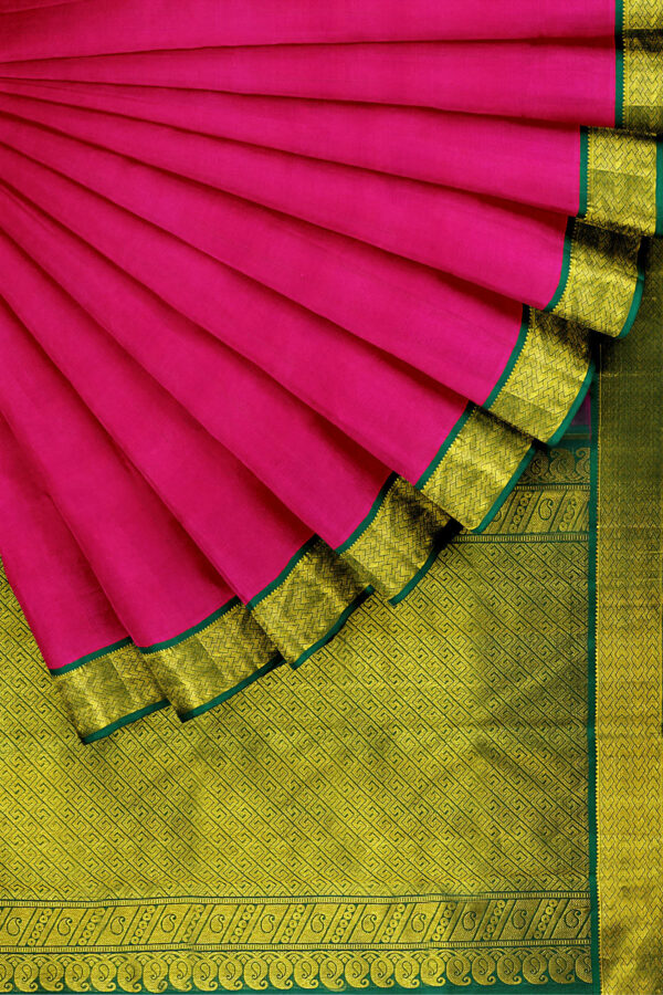 sri kumaran stores kanchipuram silk saree pink saree with golden green border 1 4