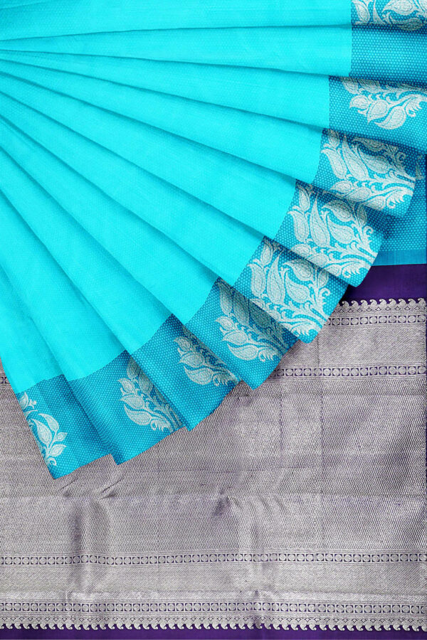sri kumaran stores kanchipuram silk saree sky blue saree with silver blue border 4