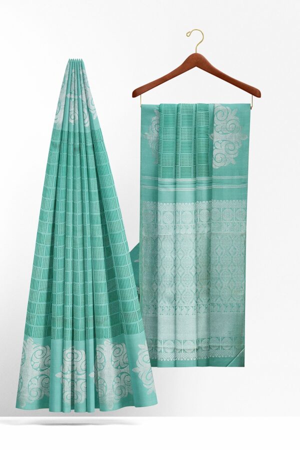 sri kumaran stores kanchipuram silk saree turquoise green saree with silver green border 3