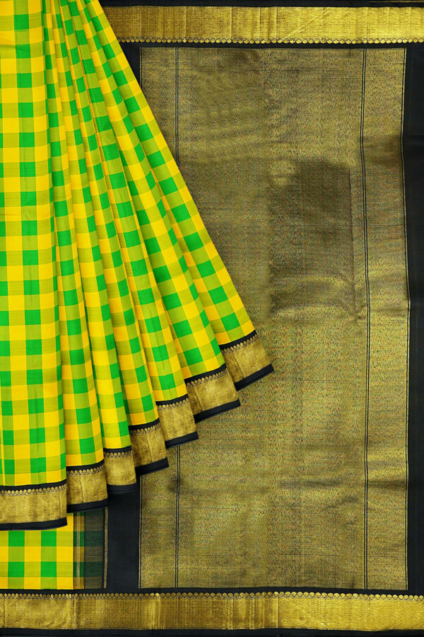 sri kumaran stores kanchipuram silk saree yellow green saree with golden black border 1