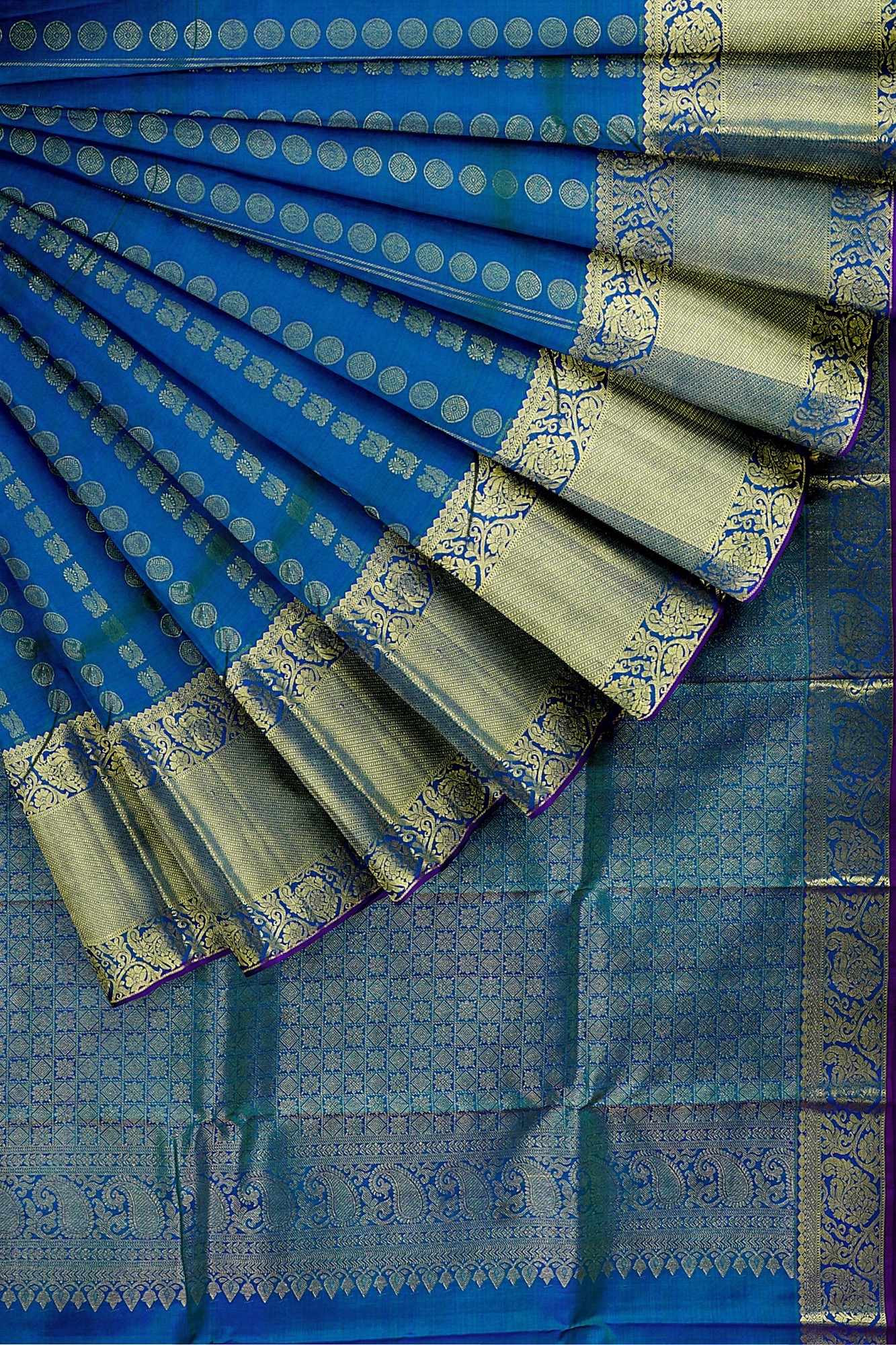sri kumaran stores kanchipuram silk saree blue saree with golden blue border 4