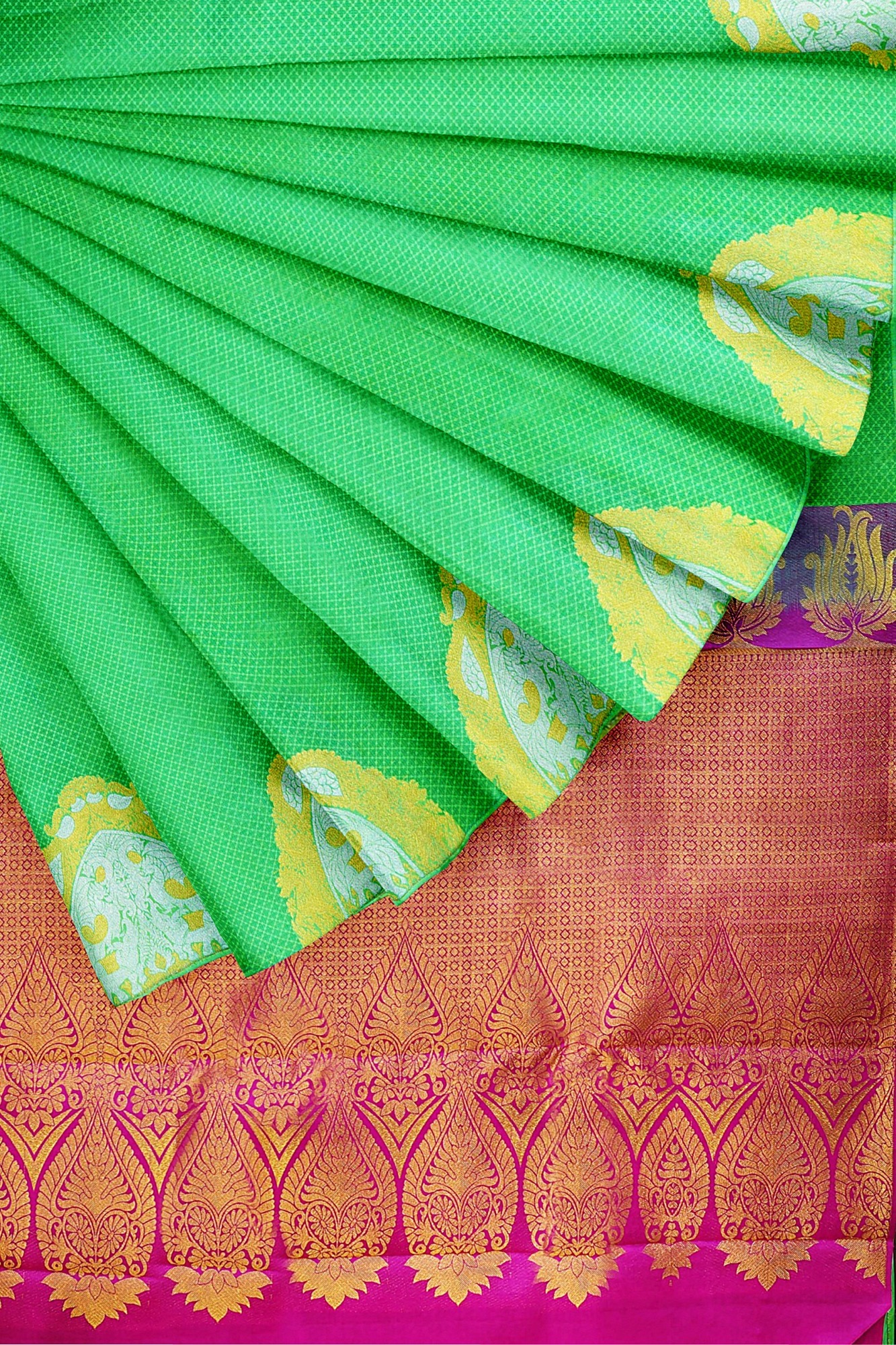 sri kumaran stores kanchipuram silk saree green saree with green border 4