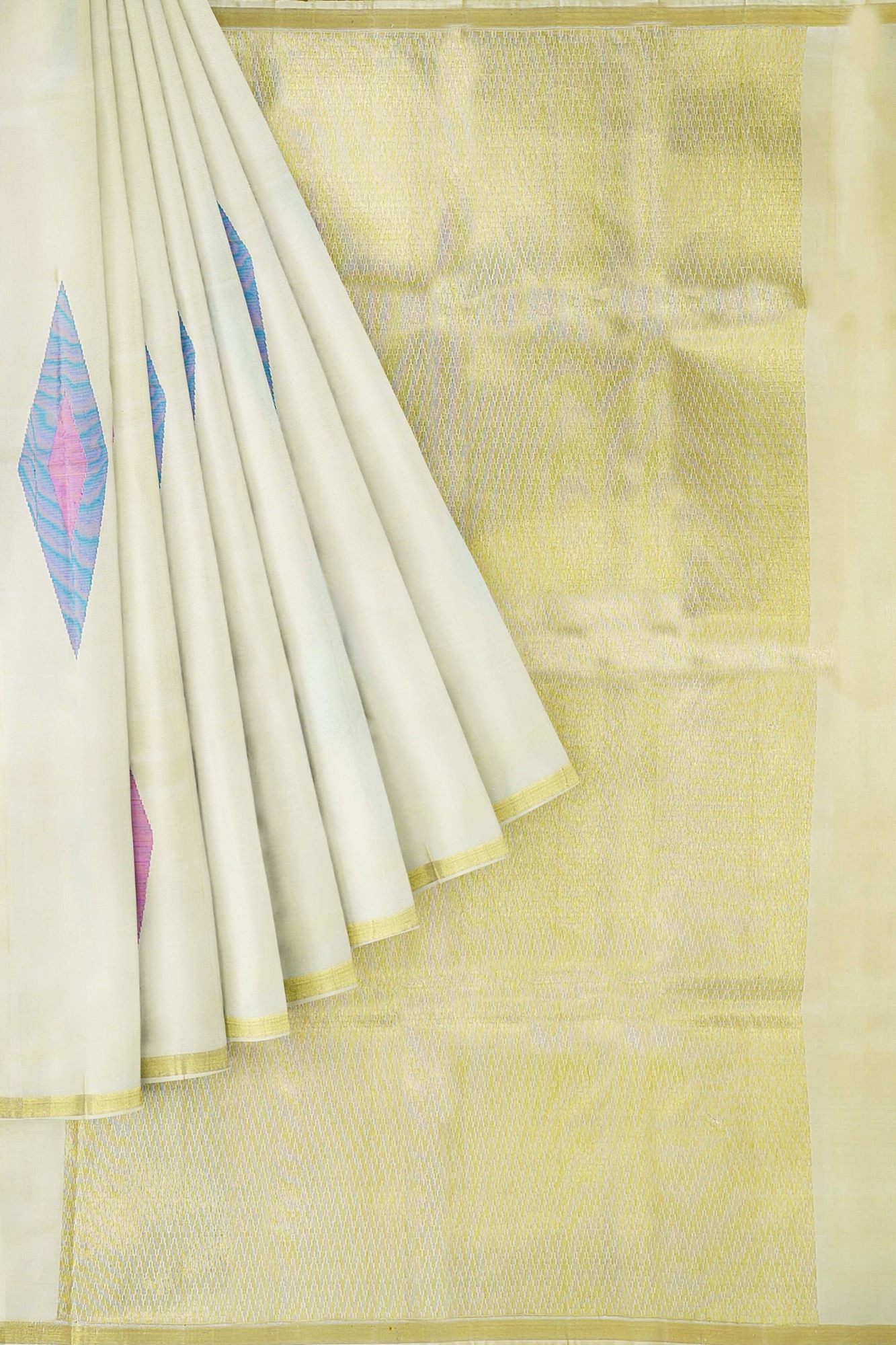 sri kumaran stores kanchipuram silk saree half white saree with golden border 1