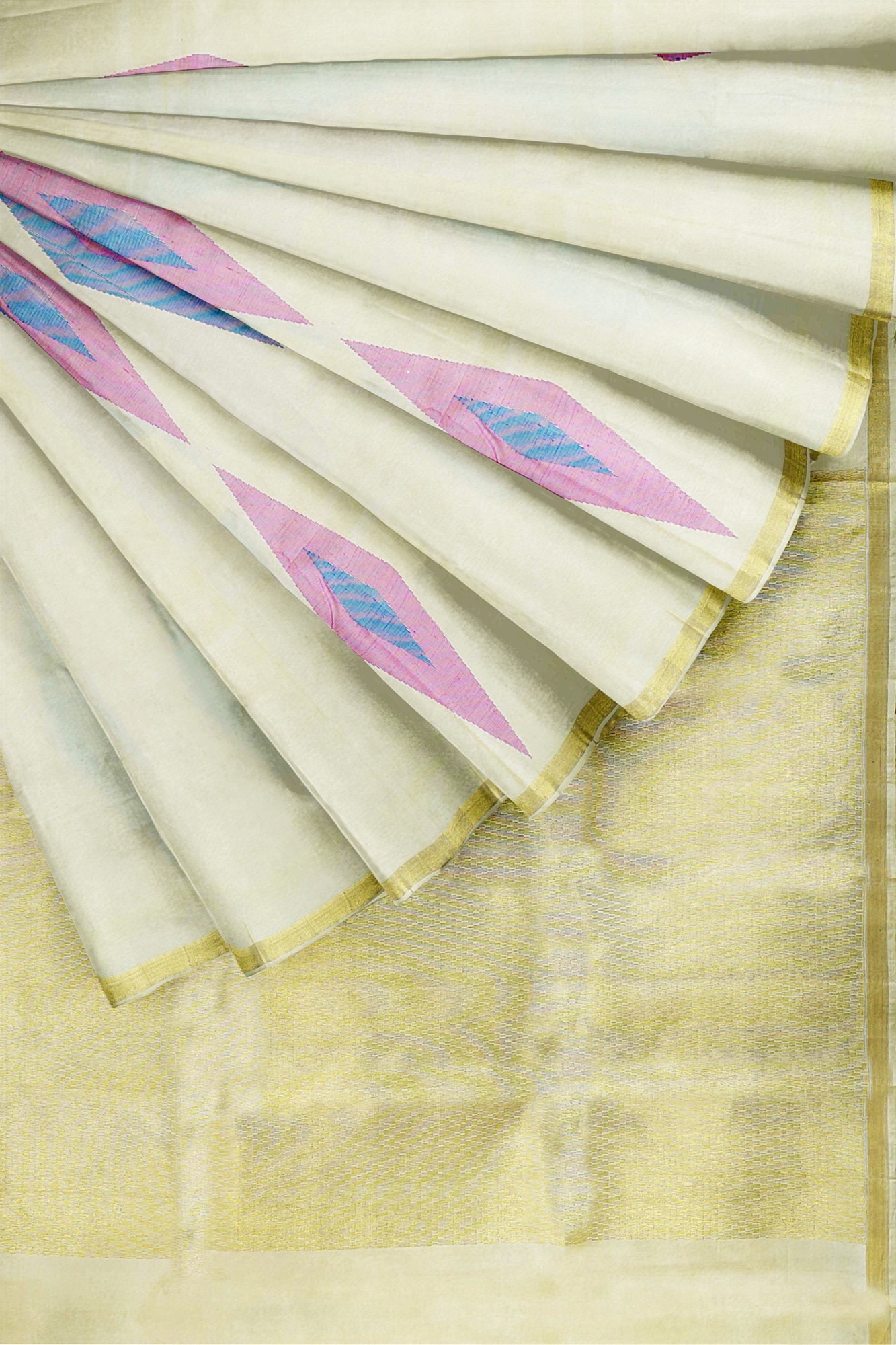 sri kumaran stores kanchipuram silk saree half white saree with golden border 4