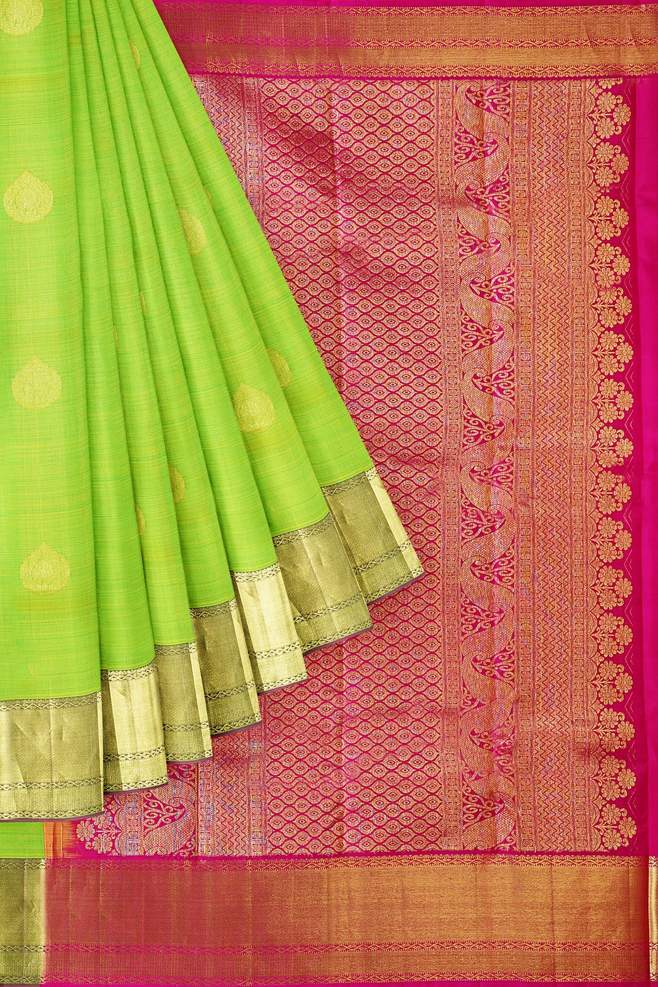 sri kumaran stores kanchipuram silk saree light green saree with golden colour border 1