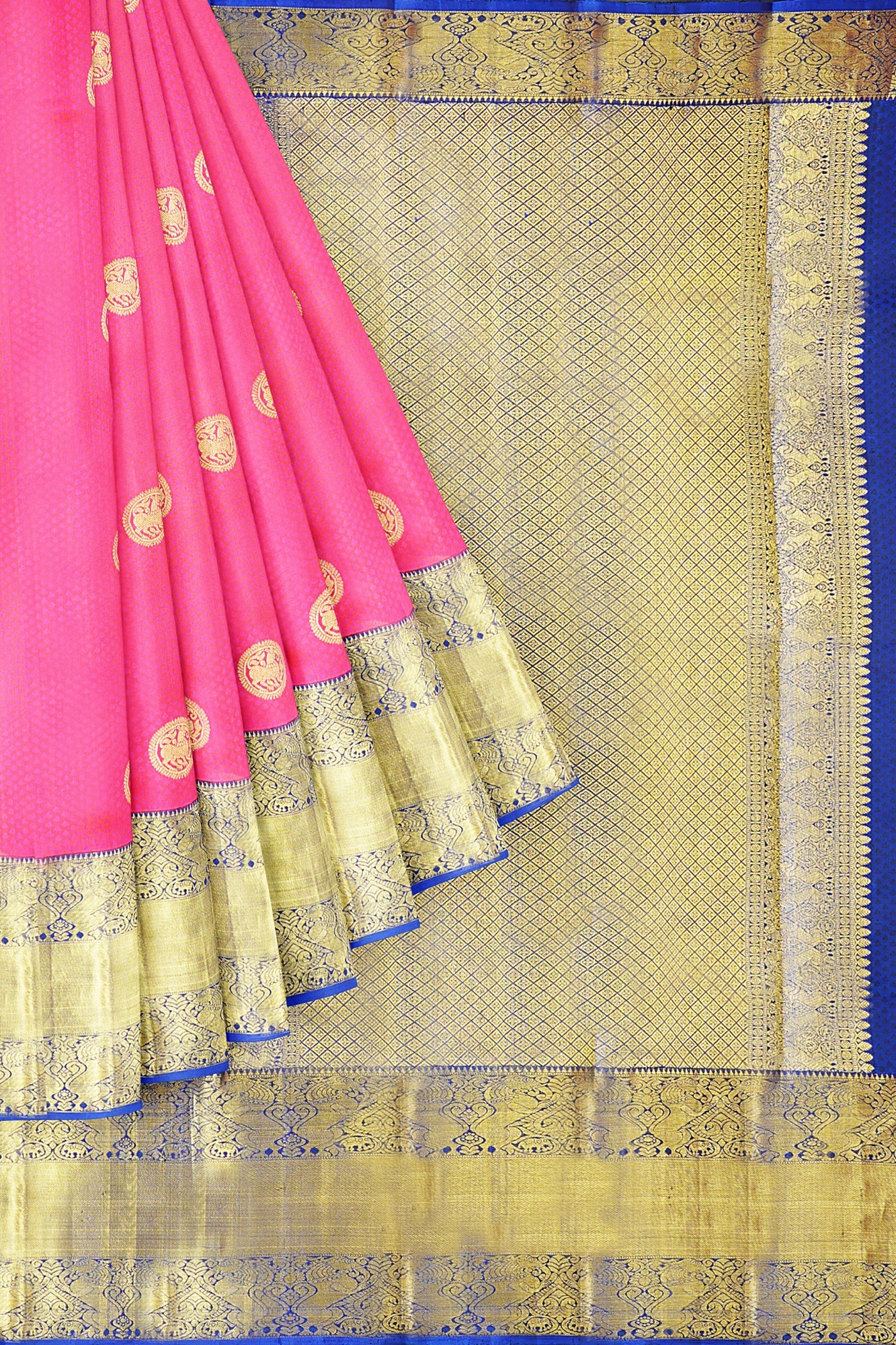sri kumaran stores kanchipuram silk saree light pink saree with golden blue border 1