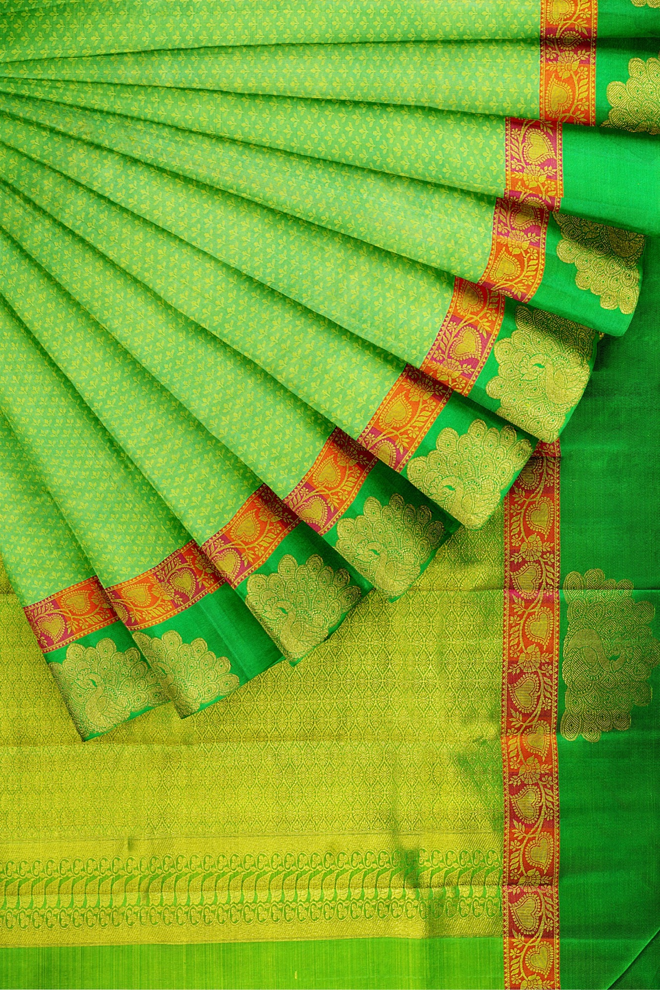 sri kumaran stores kanchipuram silk saree parrot green saree with green border 4
