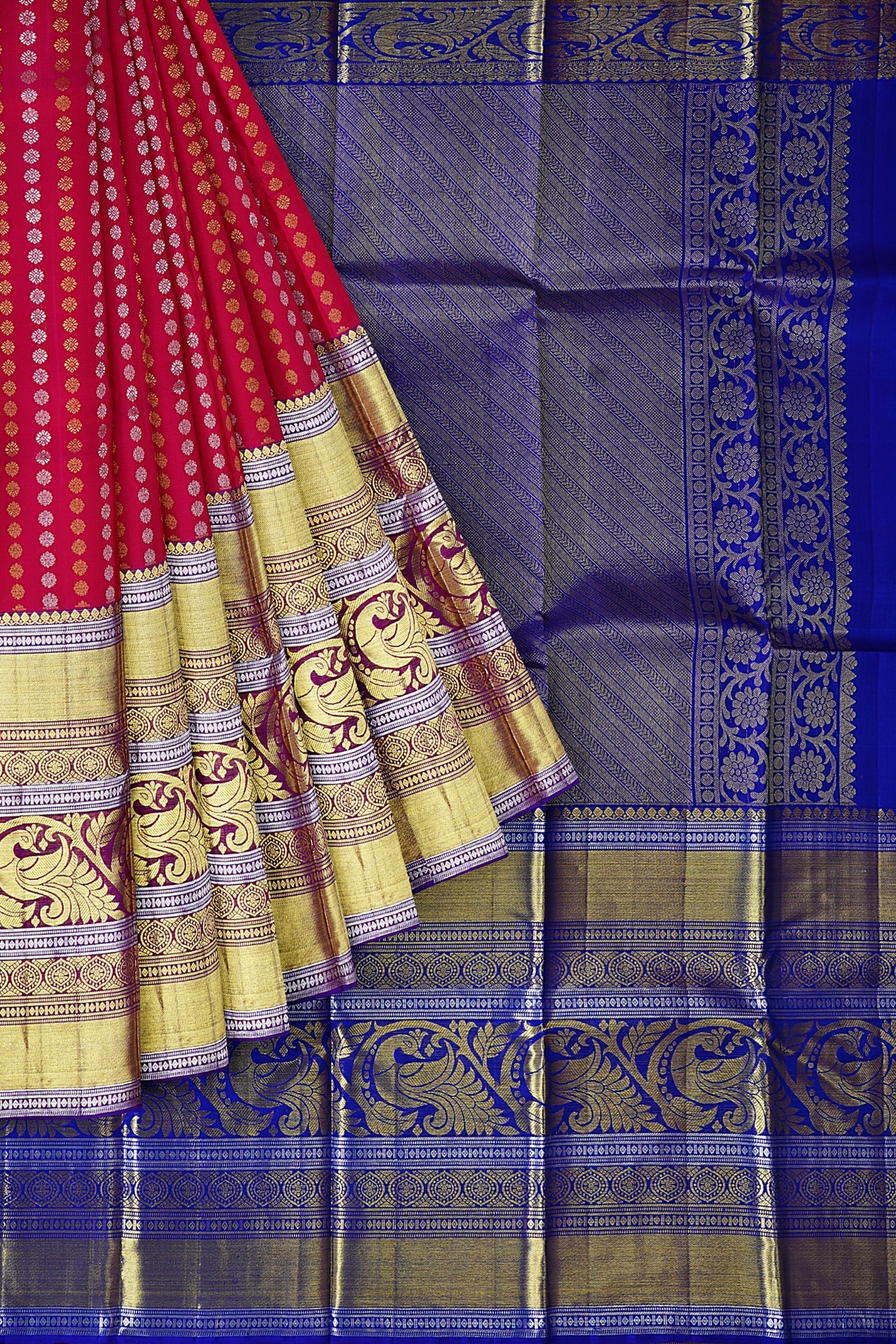 sri kumaran stores kanchipuram silk saree red saree with golden blue border 1