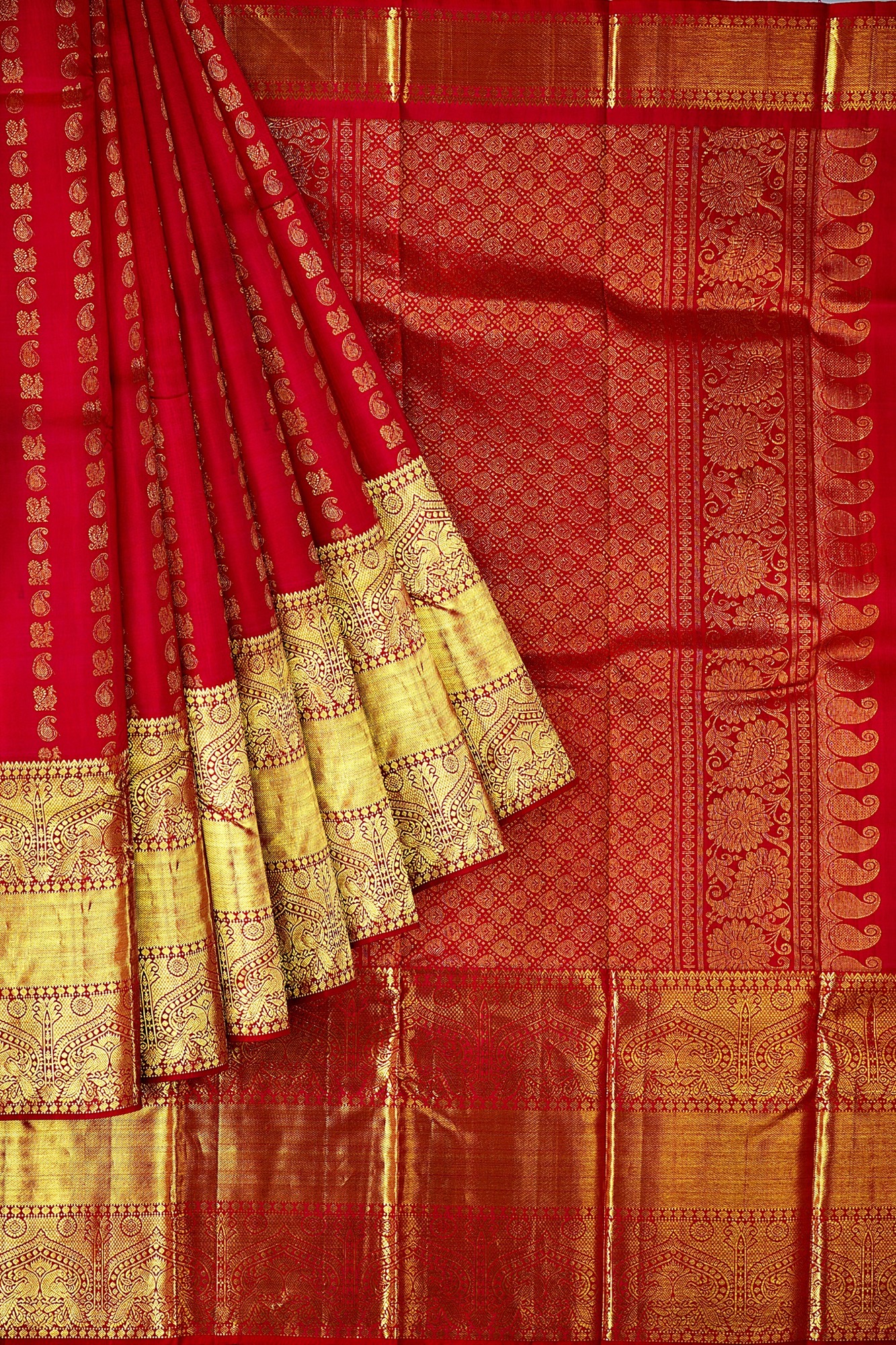 sri kumaran stores kanchipuram silk saree red saree with golden border 1 1