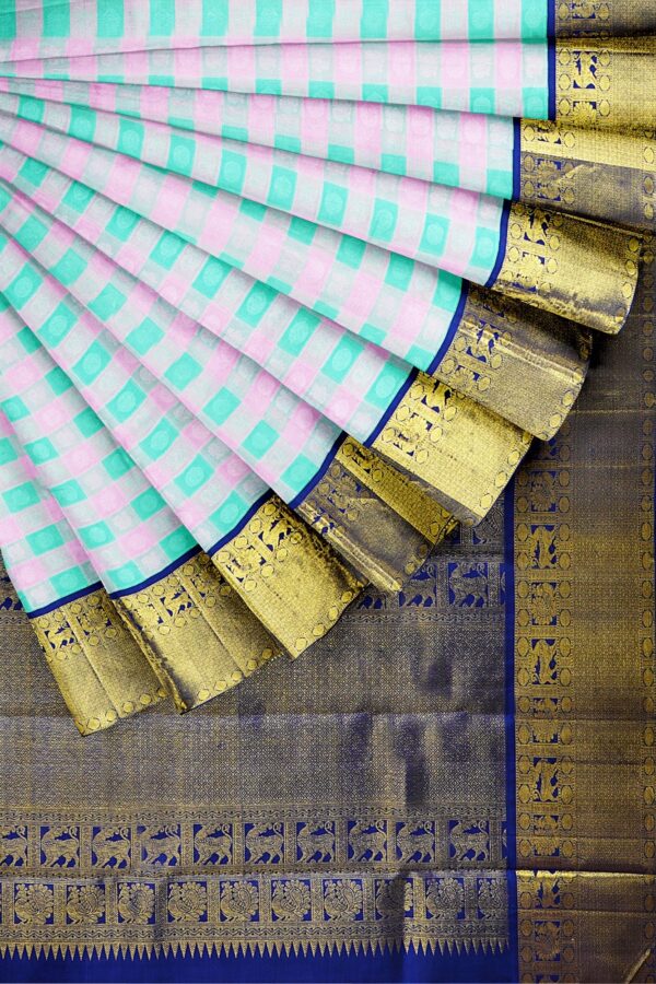 sri kumaran stores kanchipuram silk saree white checked saree with golden blue border 4