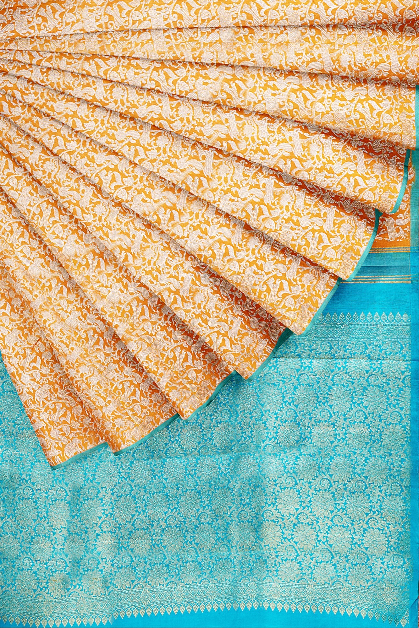 sri kumaran stores kanchipuram silk saree whitish orange saree with blue border 4