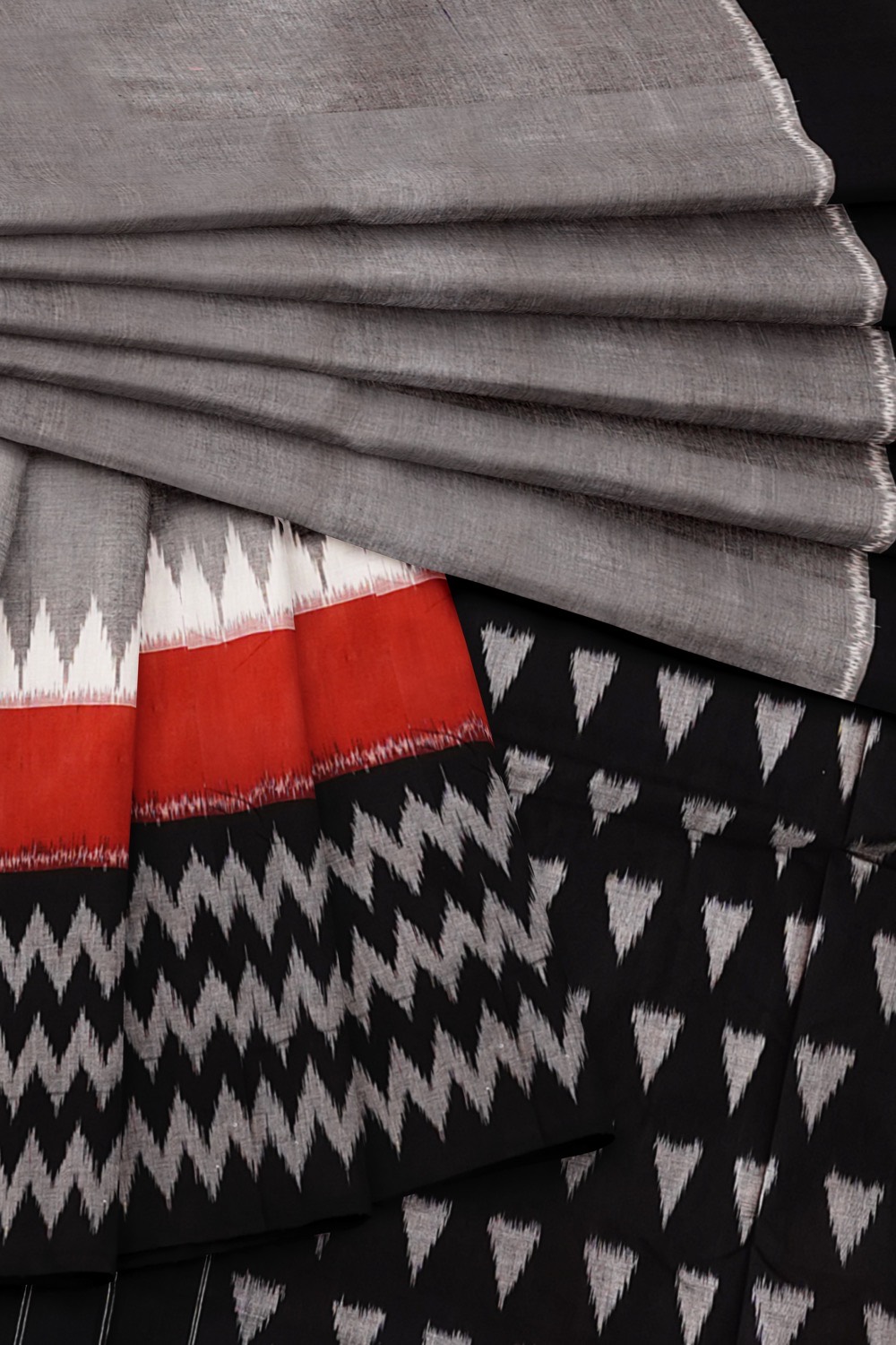 sri kumaran stores 102022 pochampalli cotton grey saree with black border 3 5