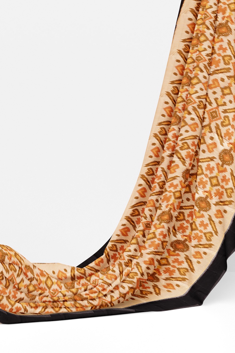 sri kumaran stores 102022 pochampalli cotton half white saree with black border 1 3