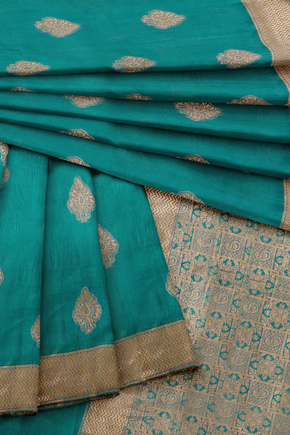 sri kumaran stores chentheri cotton saree blue saree with golden border 4