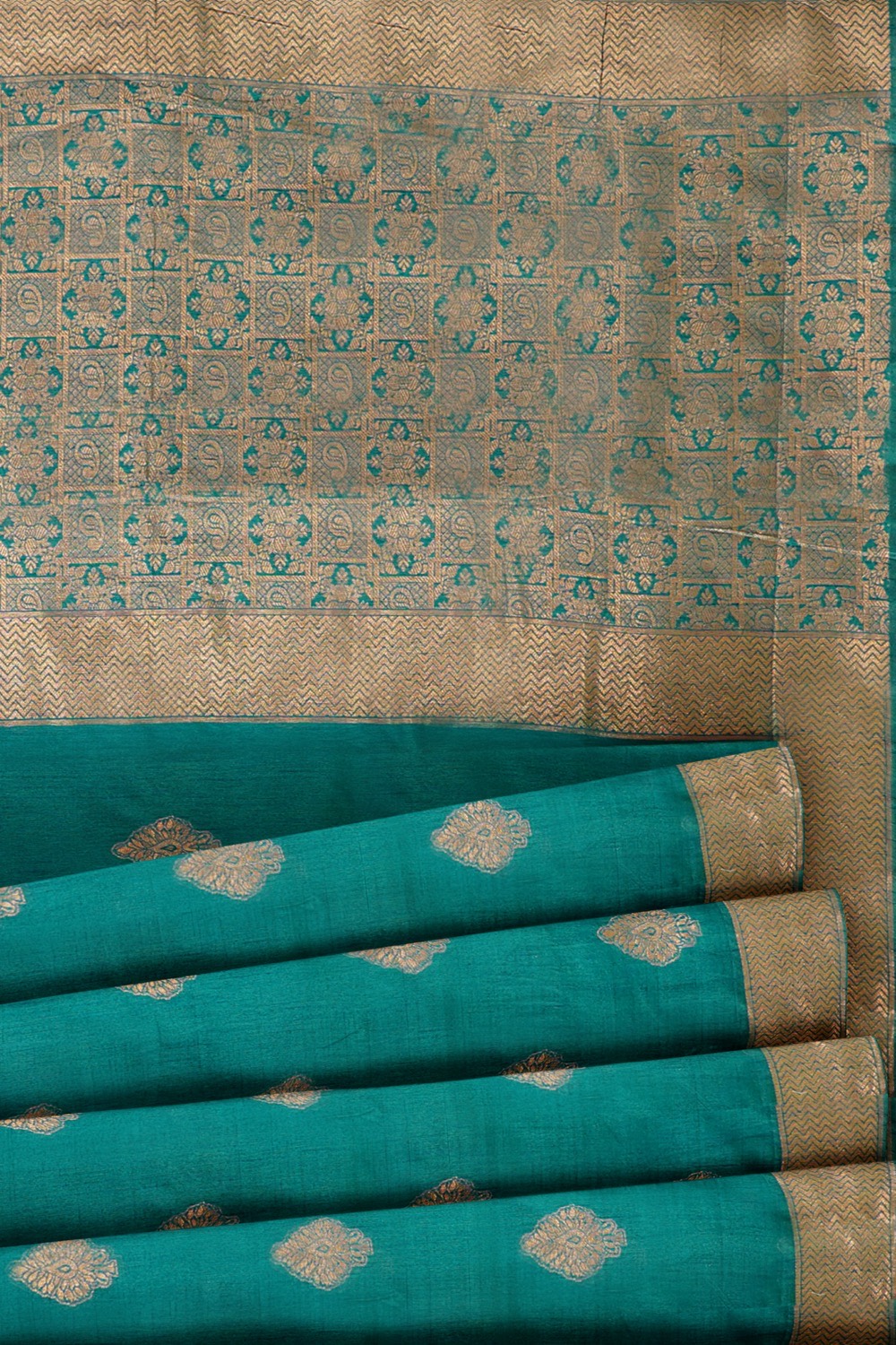 sri kumaran stores chentheri cotton saree blue saree with golden border 5