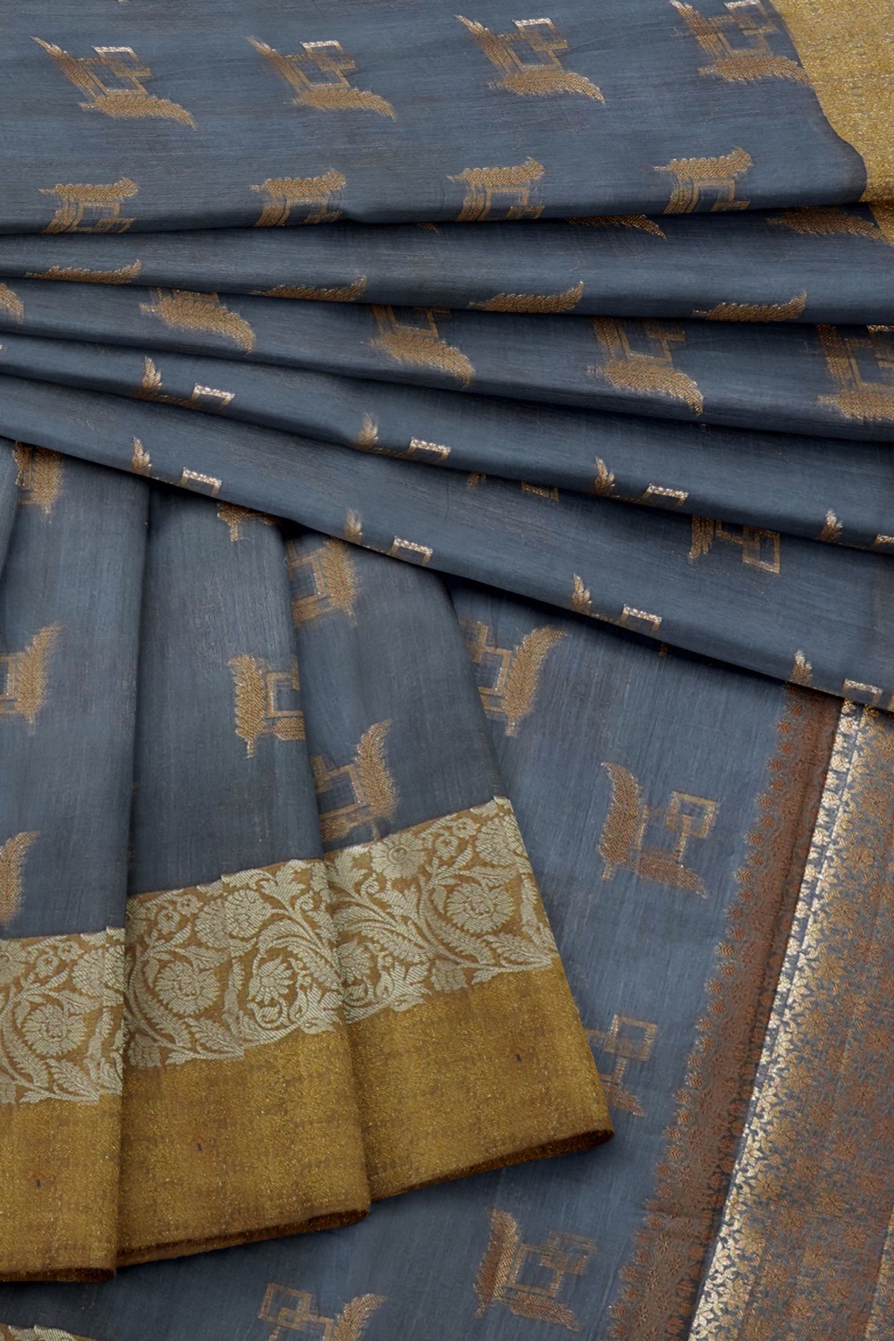 sri kumaran stores chentheri cotton saree elephant blue saree with mustard border 4