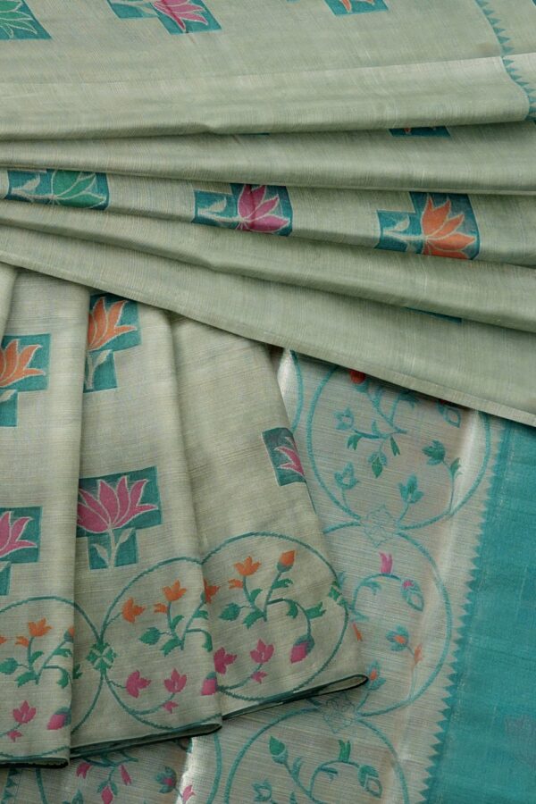 sri kumaran stores chentheri cotton saree grey saree with floral border 4