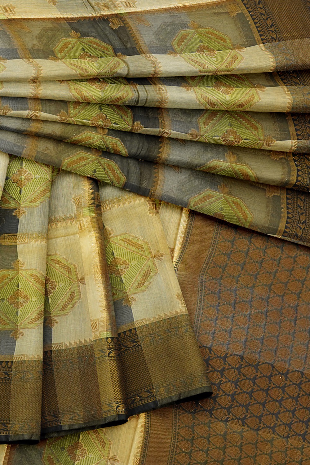 sri kumaran stores chentheri cotton saree half white saree with elephant blue colour border 4