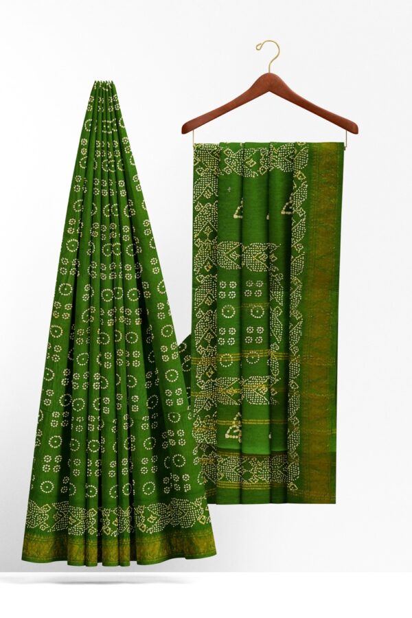 sri kumaran stores chungudi cotton saree grass green saree with zari border 220221213