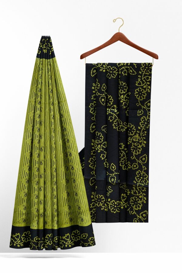 sri kumaran stores chungudi cotton saree light green saree with dark blue border 220221213