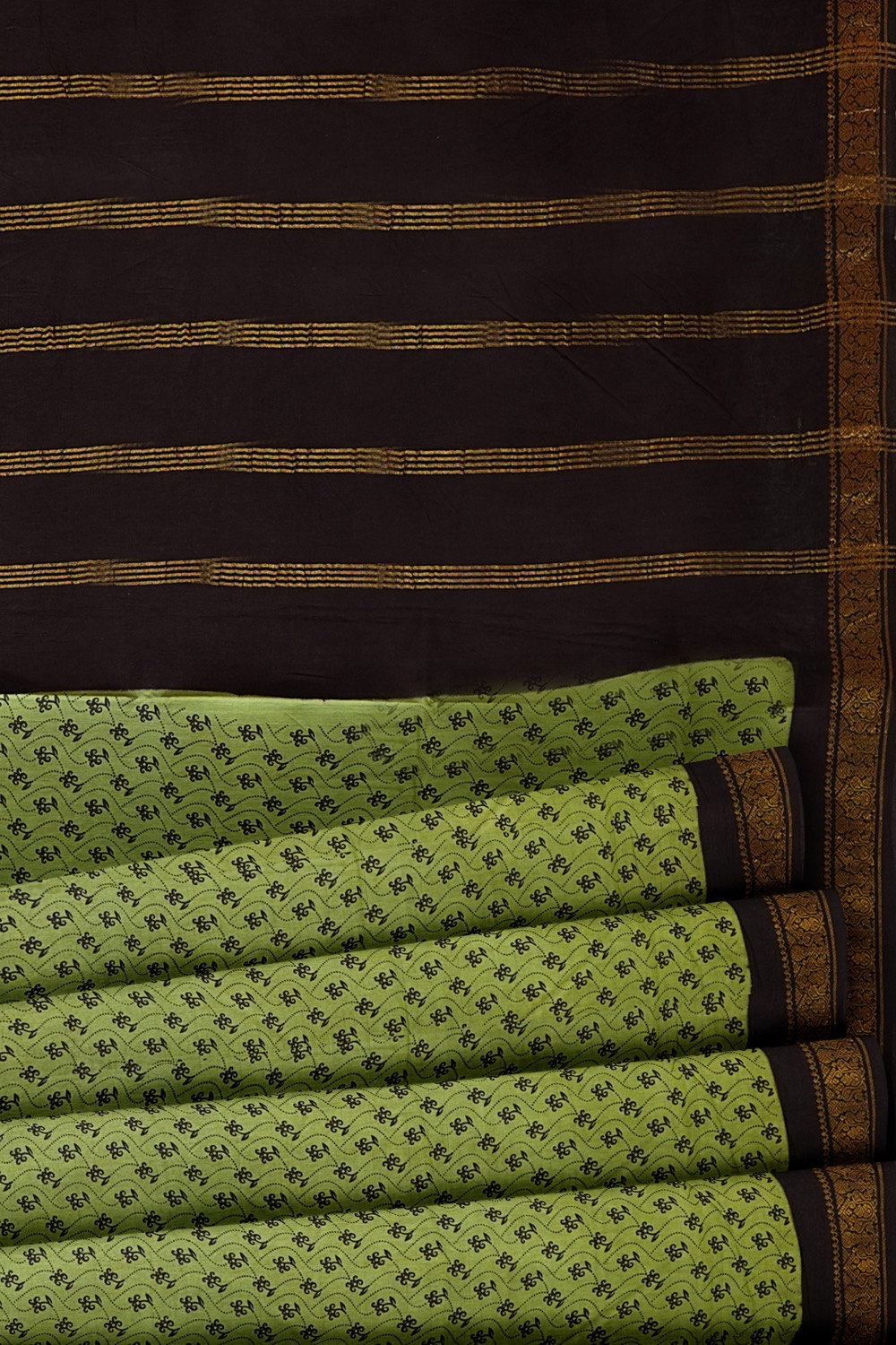 sri kumaran stores chungudi cotton saree pista green saree with one side zari border 520221213