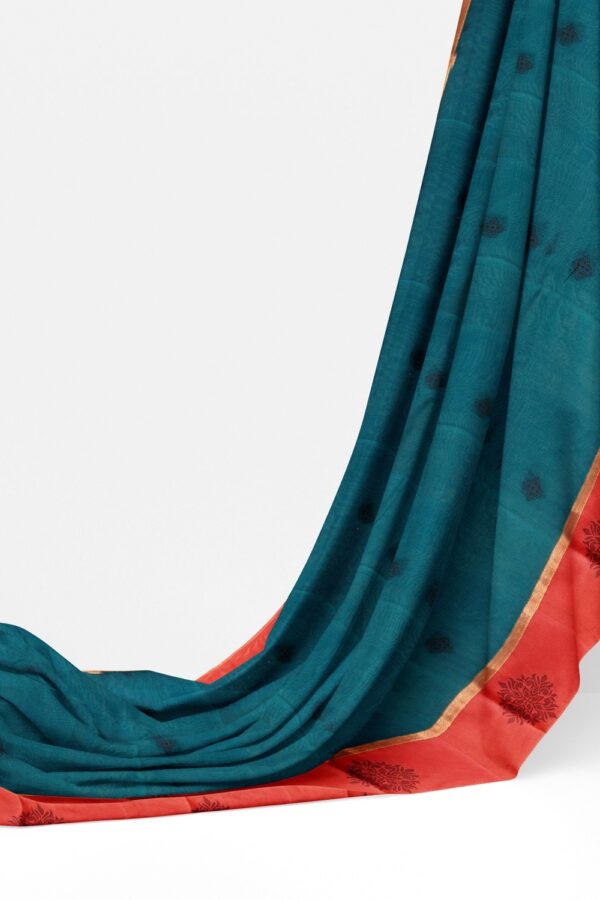 sri kumaran stores cikocotton saree blue saree with red border 320221213