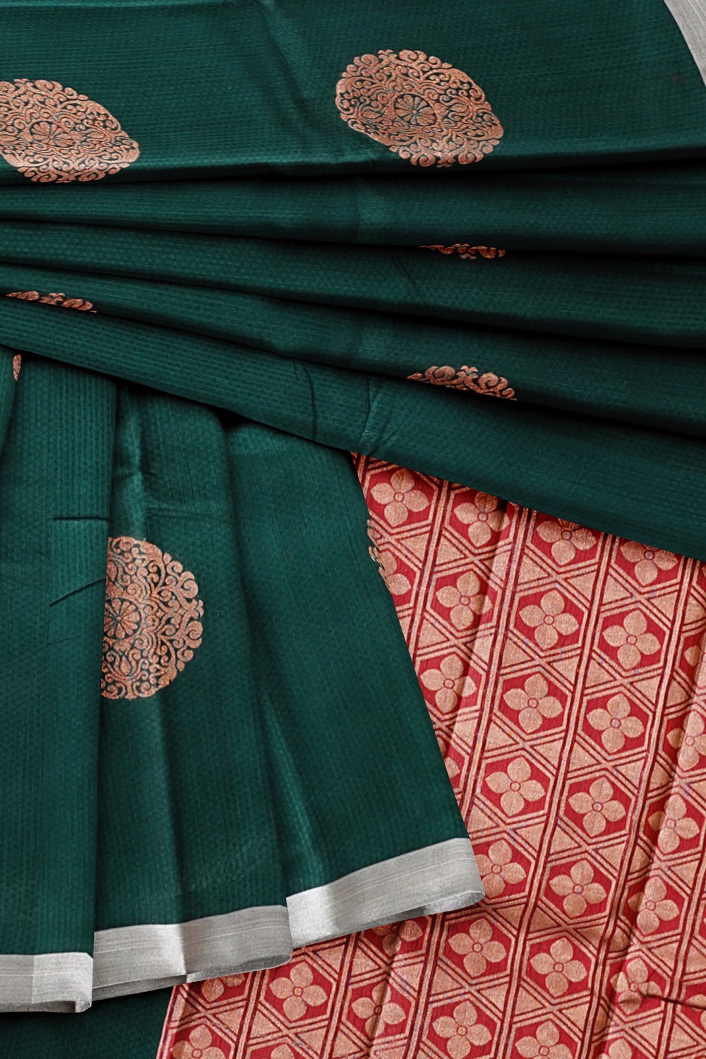 sri kumaran stores cikocotton saree dark green saree with silver border 420221213