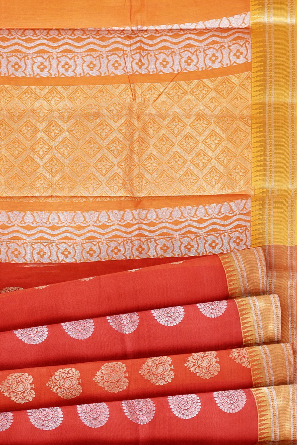 sri kumaran stores cikocotton saree red saree with golden colour border 520221213
