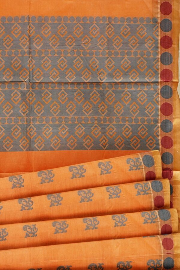 sri kumaran stores kora cotton saree orange saree with dotted border 5