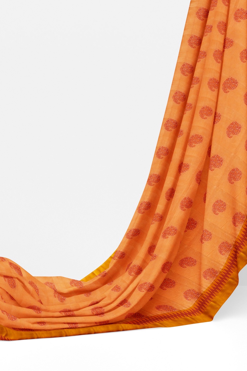sri kumaran stores kora cotton saree orange saree with golden border 3