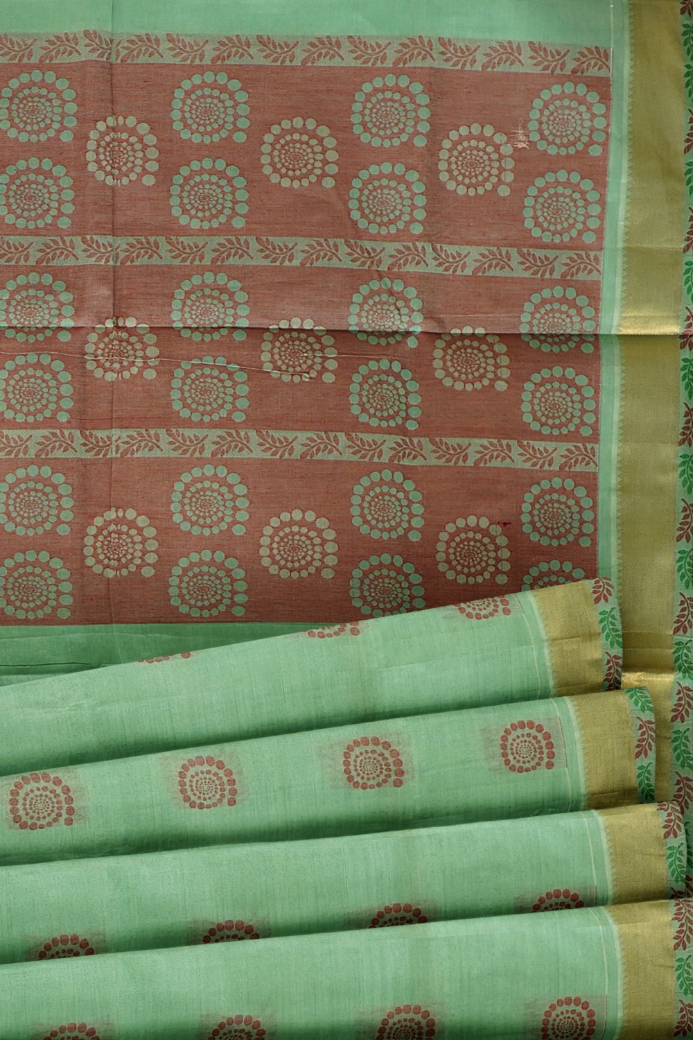 sri kumaran stores kora cotton saree pista green saree with golden border 5