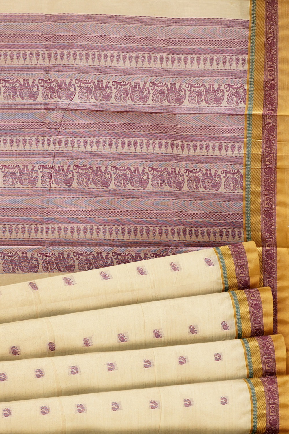 sri kumaran stores kora cotton saree white saree with golden border 5