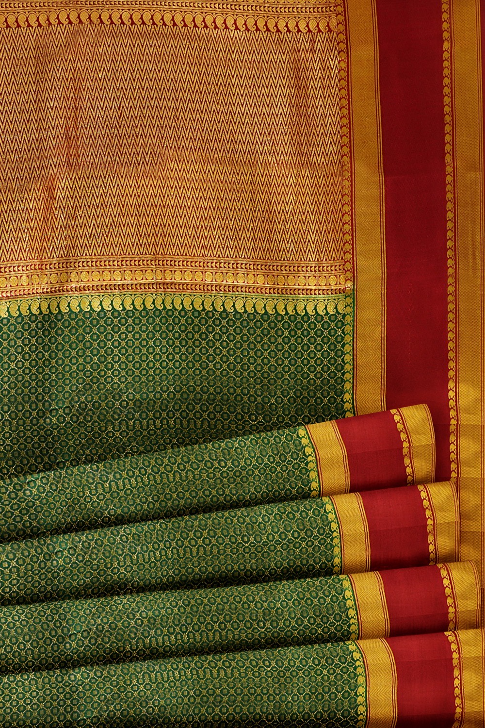 sri kumaran stores mysuru silk saree dark green full zari saree with red border 5