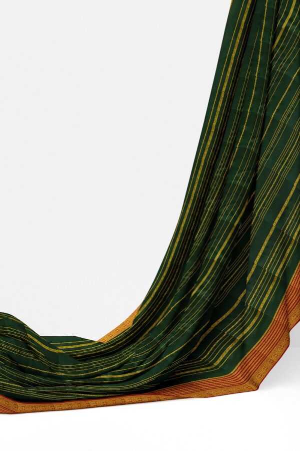 sri kumaran stores mysuru silk saree dark green saree with red border 3