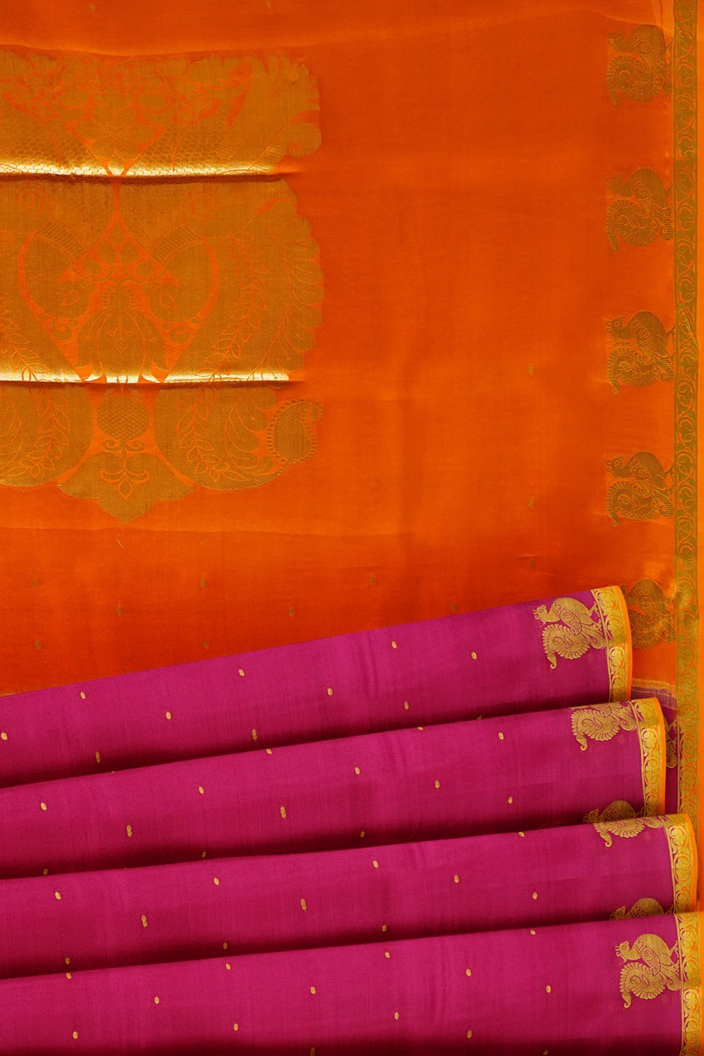 sri kumaran stores mysuru silk saree dark pink saree with orange border and pallu 5