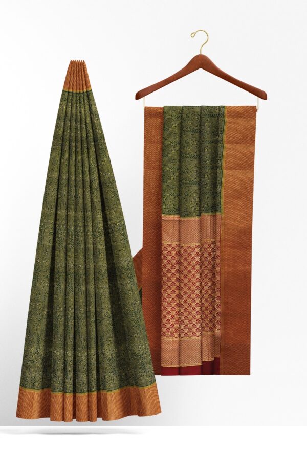 sri kumaran stores mysuru silk saree heavy zari work dark green saree with red border 2