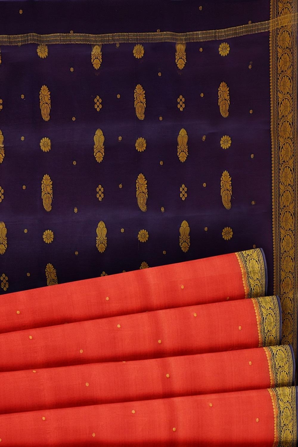 sri kumaran stores mysuru silk saree imperial red saree with navy blue pallu and border 5