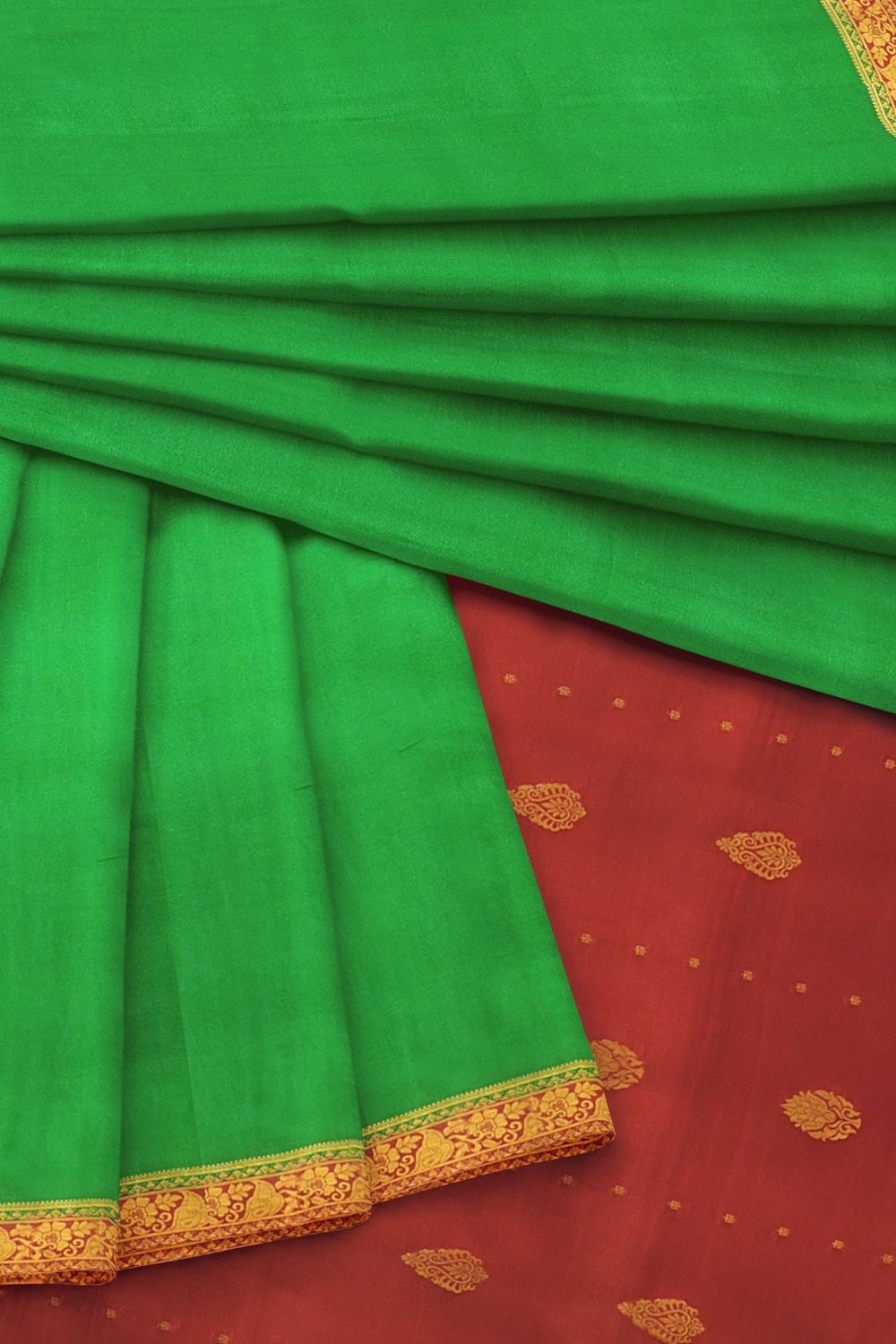 sri kumaran stores mysuru silk saree jade green with maroon border 4