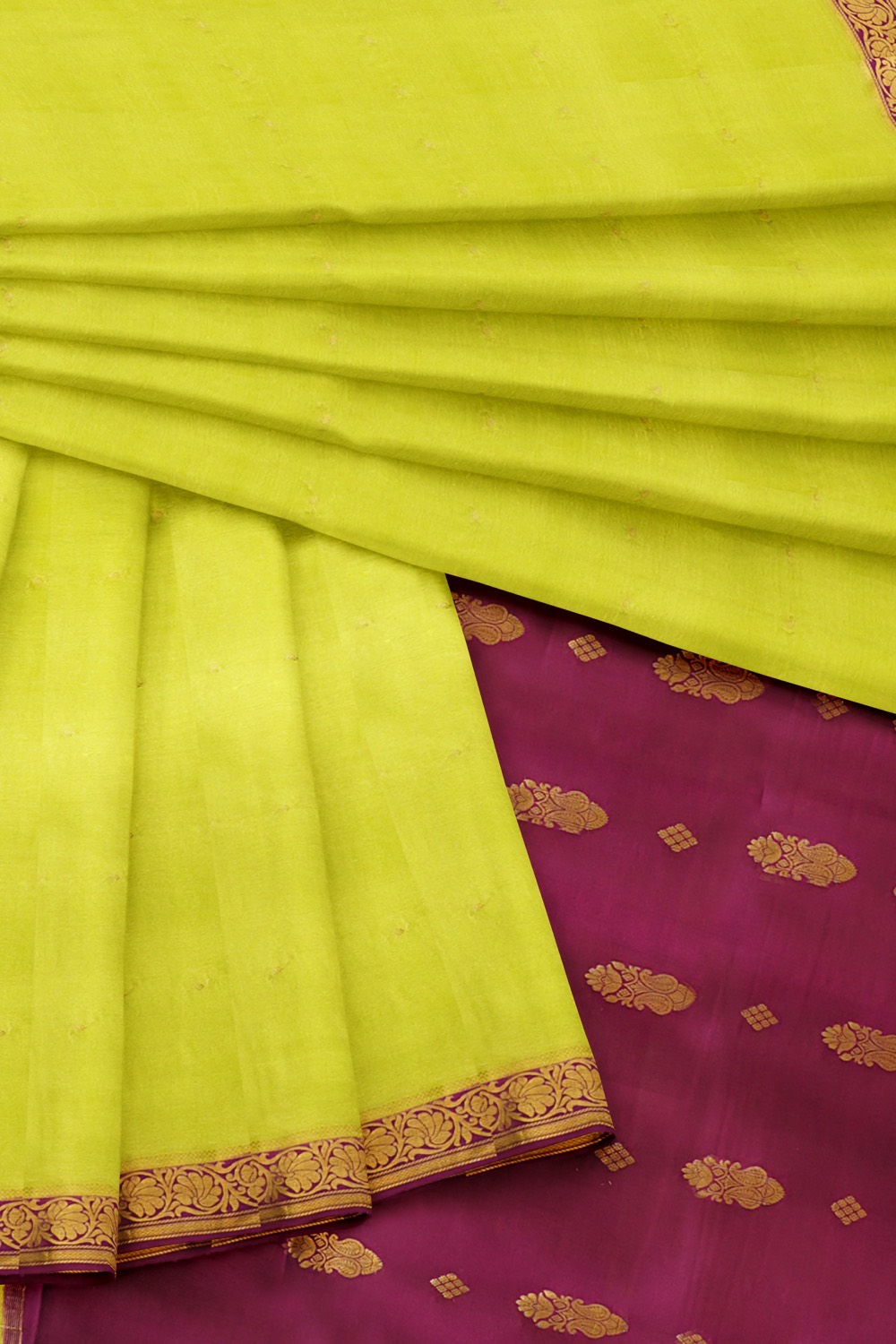 sri kumaran stores mysuru silk saree lime green saree with plum color pallu and border 4
