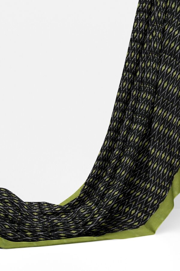 sri kumaran stores pochampalli saree black saree with light green border 3