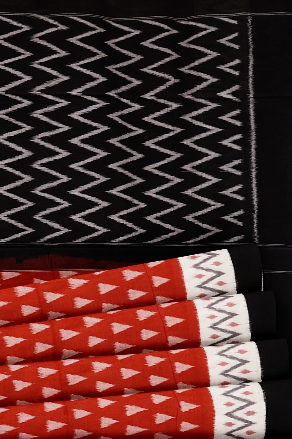 sri kumaran stores pochampalli saree brown saree with white and black border 5