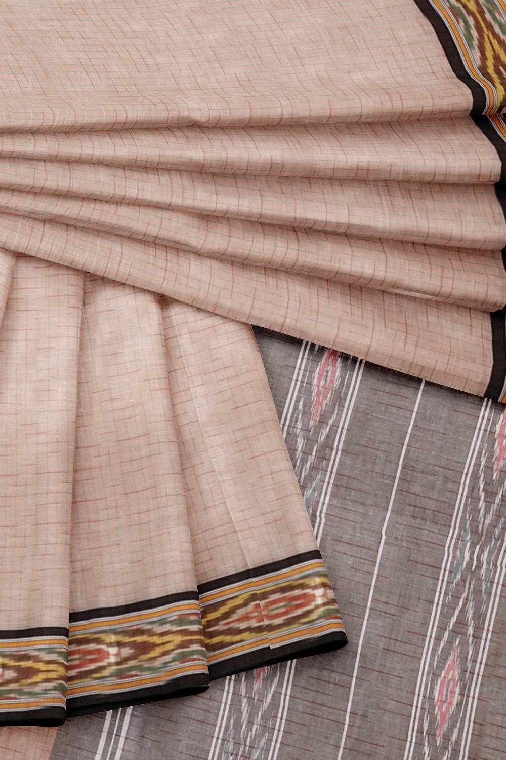 sri kumaran stores pochampalli saree half white saree with black border 4