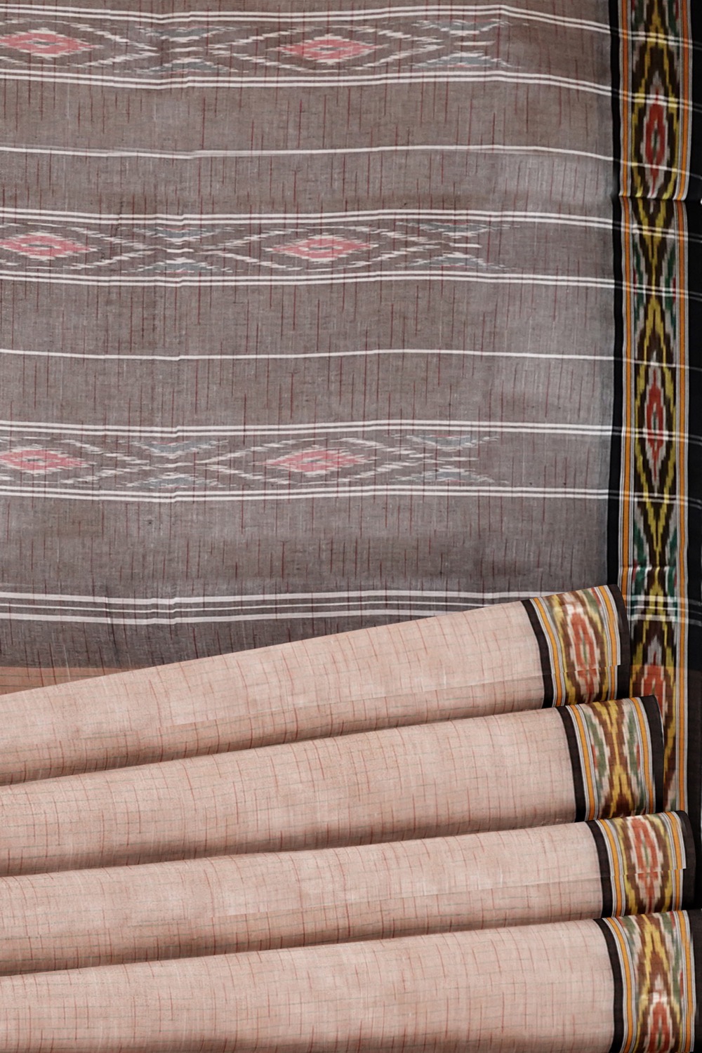 sri kumaran stores pochampalli saree half white saree with black border 5