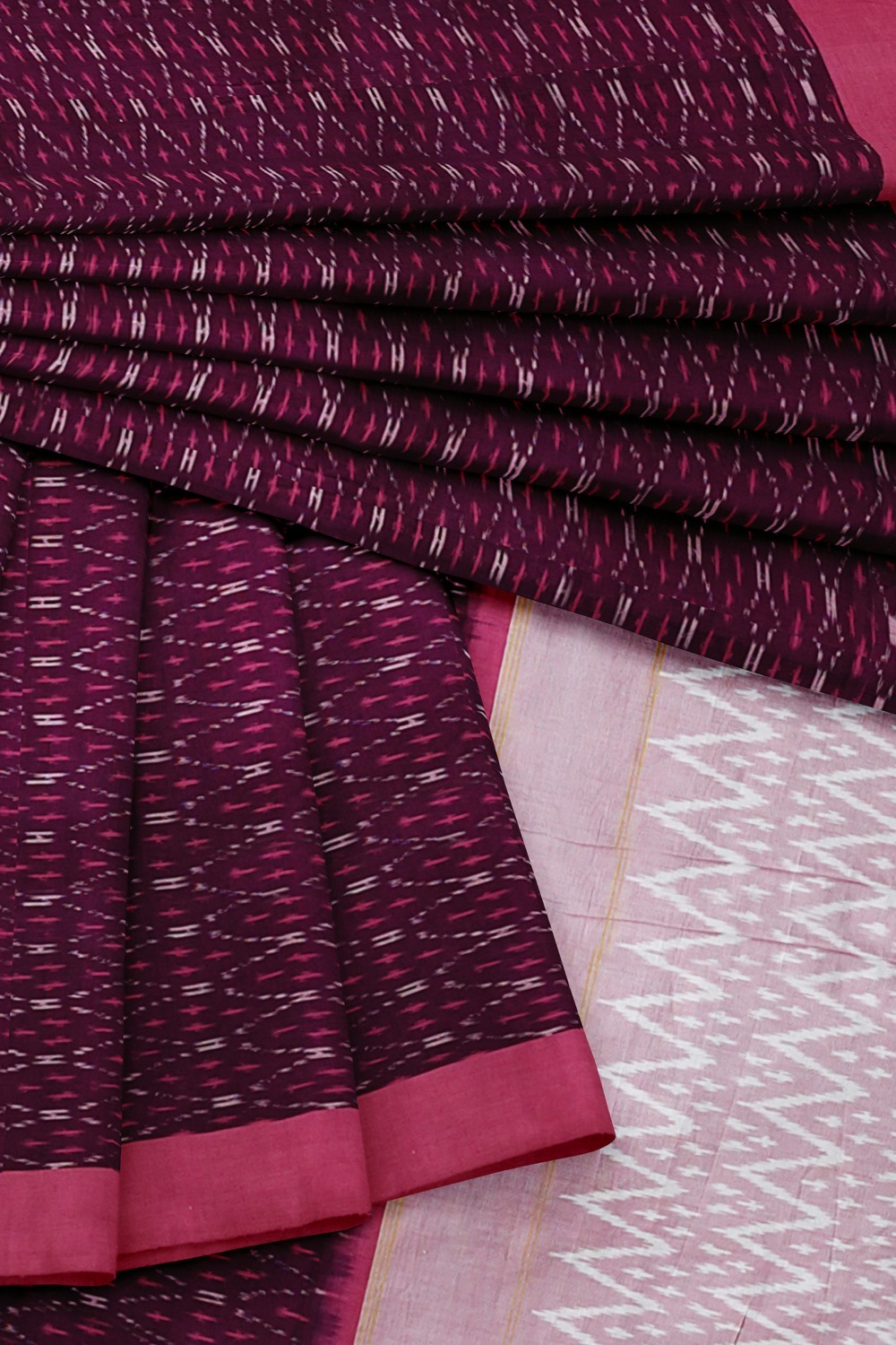 sri kumaran stores pochampalli saree magenta saree with pink border 4