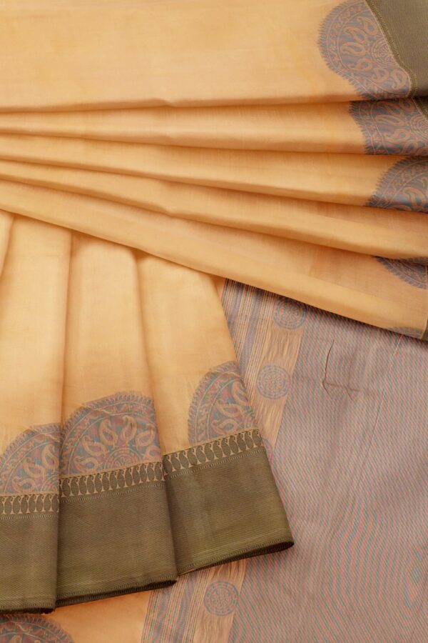 sri kumaran stores pure cotton saree beige saree with grey border 4