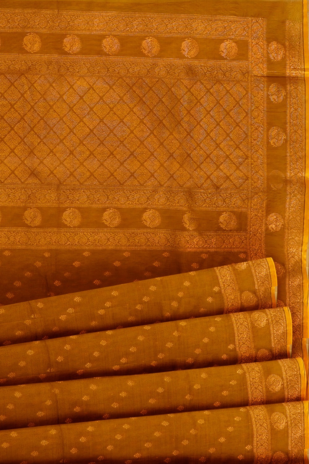 sri kumaran stores pure cotton saree bronze color saree with golden zai border and pallu 5