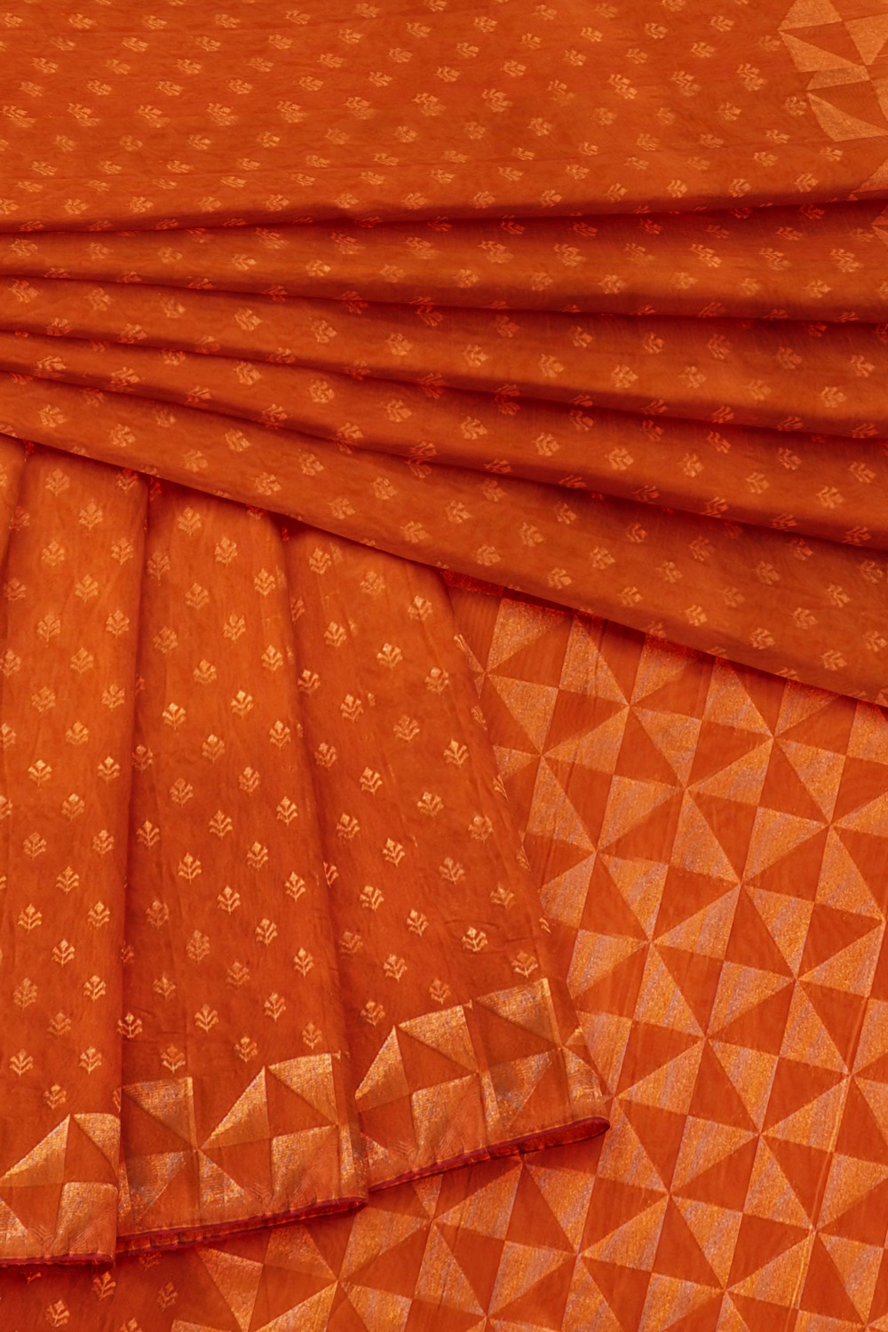 sri kumaran stores pure cotton saree marmalade color saree with golden zari border and pallu 4