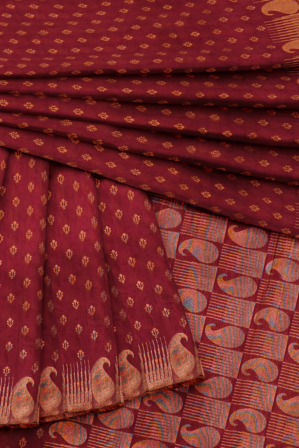 sri kumaran stores pure cotton saree maroon saree with golden zari border and pallu 4