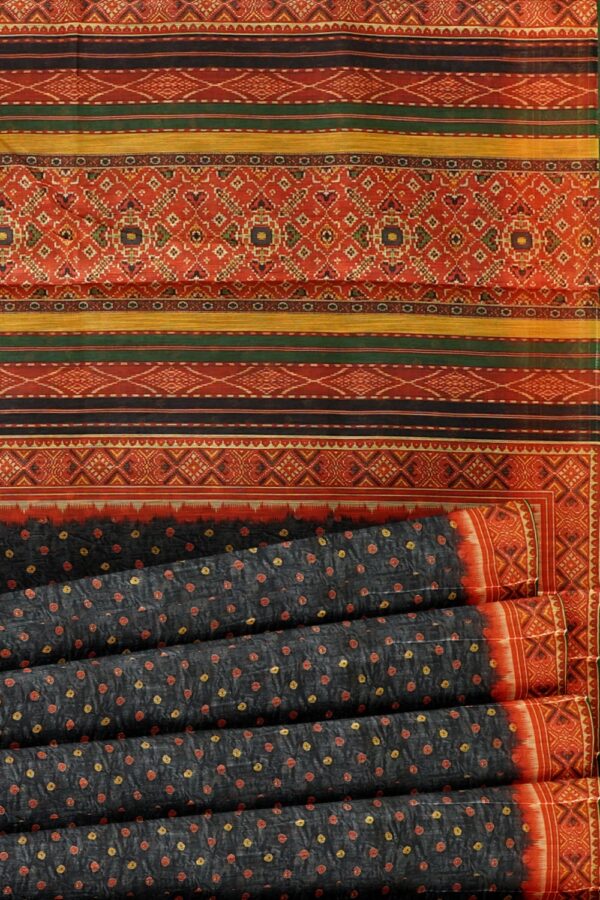 sri kumaran stores chentheri printed saree bandhini design charcoal color saree with orange border 5