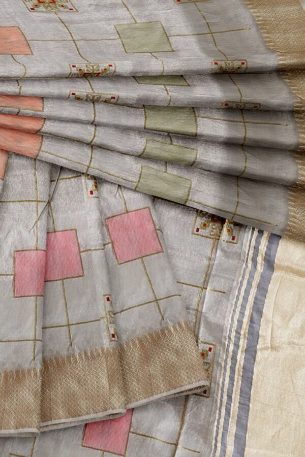 sri kumaran stores organza saree smoke white saree with golden zari border 4